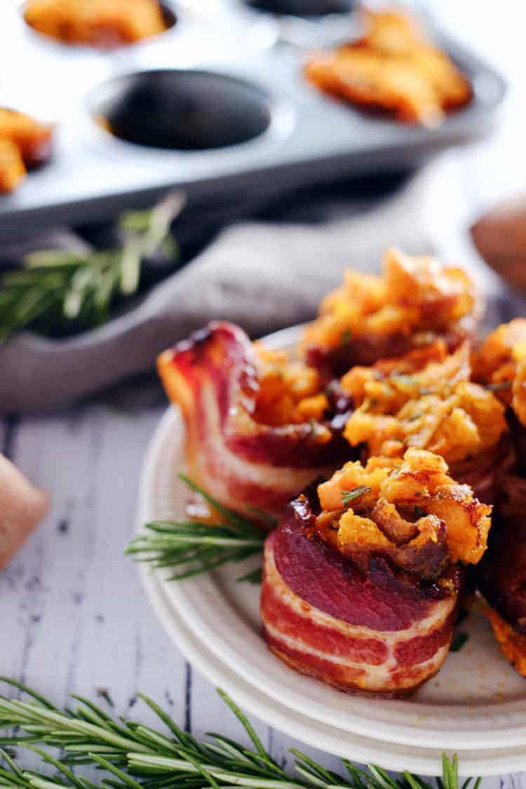 Here is a list of the best Christmas food ideas recipes for dinner, dessert, treats and party, appetizers, side dishes, the main course, then you can prepare this Christmas holiday. Christmas breakfast #food #holiday ##Christmas #Holiday #Xmas #Gifts #Christmasgifts #giftguide #giftideas #holidays #recipes